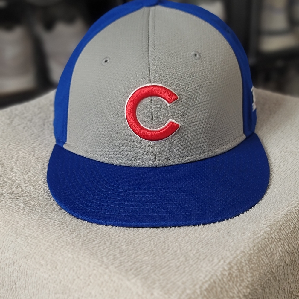 CHICAGO CUBS TeamMlb Hat Never Worn FAST SHIPPER - Picture 2 of 5